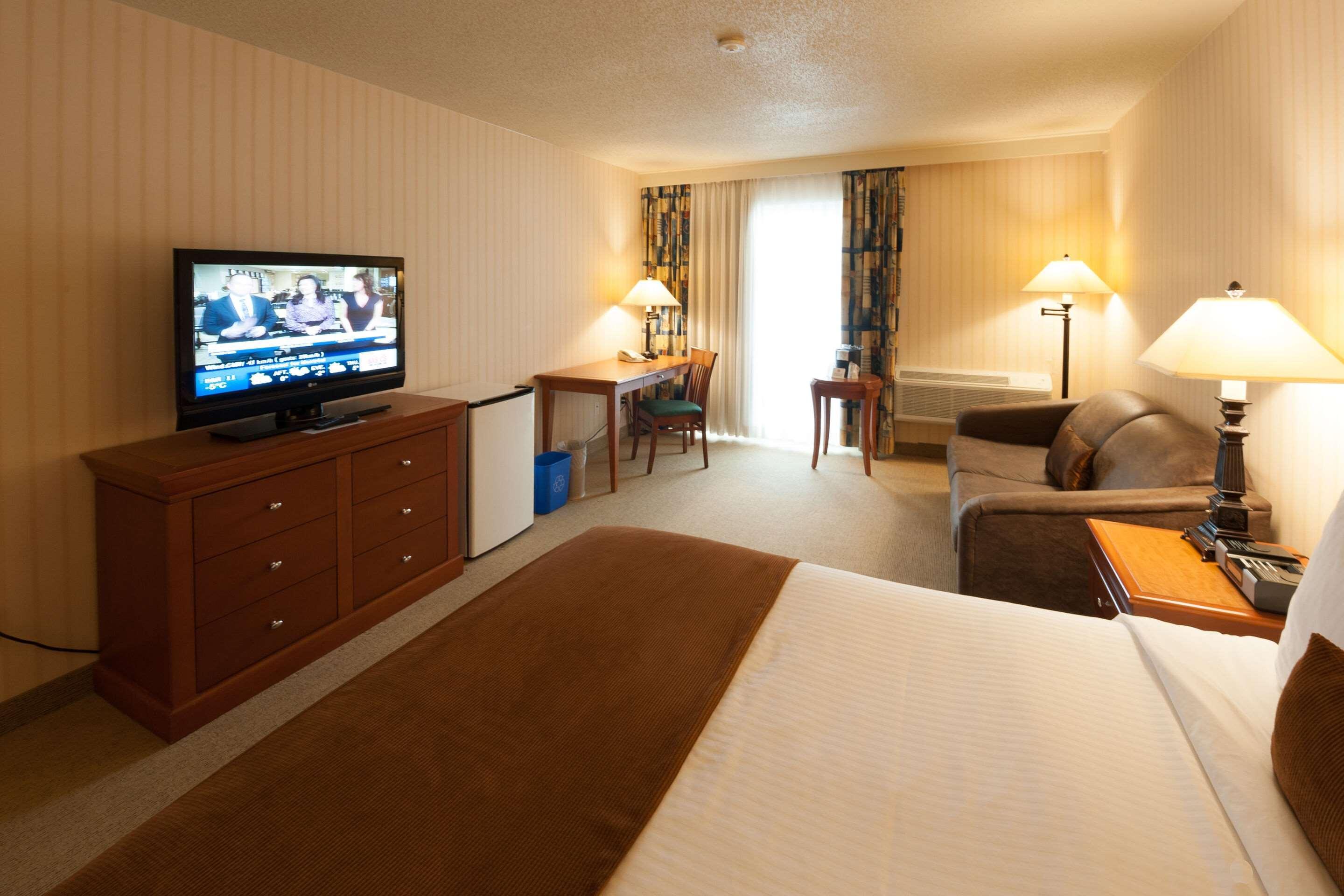 Pinestone Resort, Conference Centre, Spa & Golf Course Haliburton Buitenkant foto