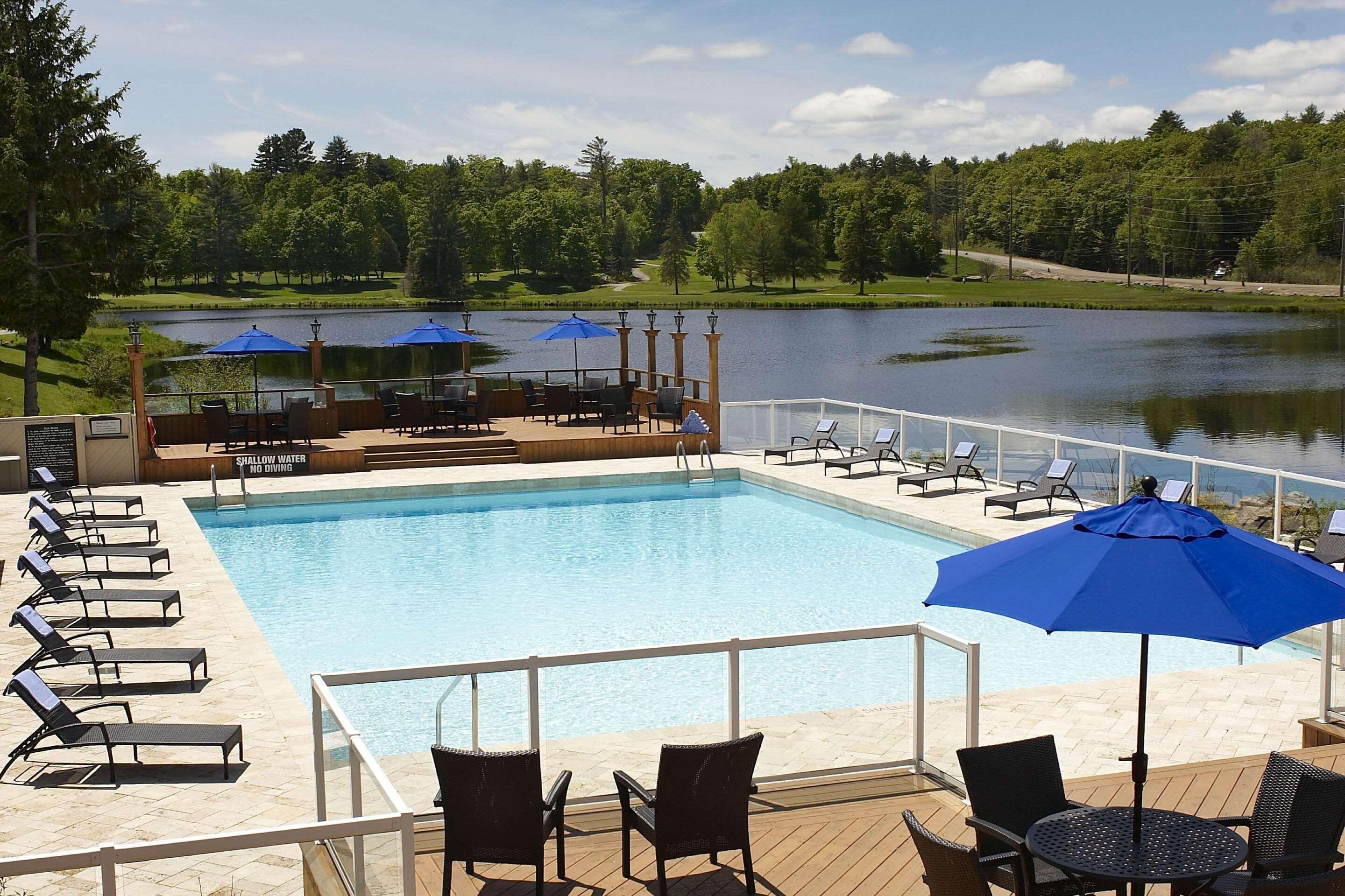 Pinestone Resort, Conference Centre, Spa & Golf Course Haliburton Buitenkant foto