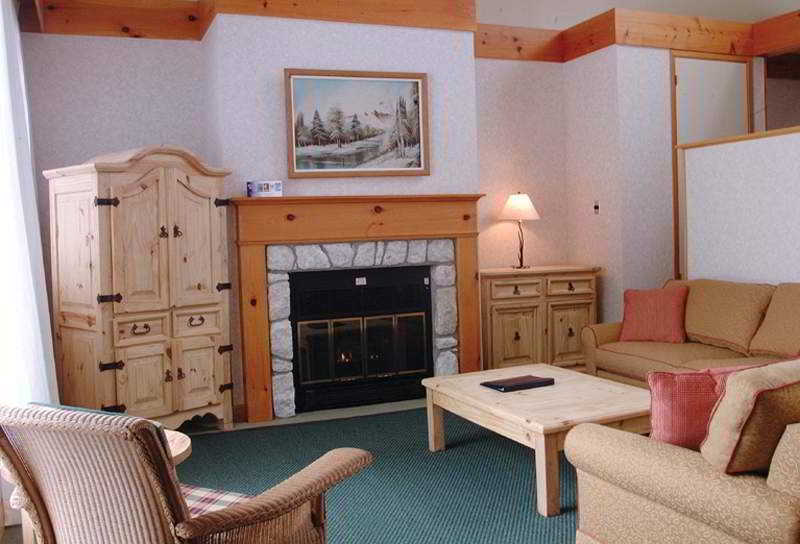 Pinestone Resort, Conference Centre, Spa & Golf Course Haliburton Kamer foto